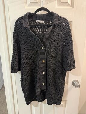 Zara Black Short Sleeve Knit Cardigan